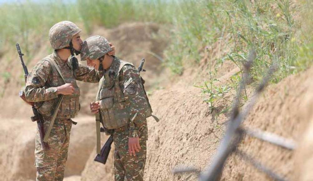 ՊԲ-ն ներկայացրել է մարտերի ժամանակ հերոսական դրվագներ եւ աչքի ընկած զինծառայողների անուններ