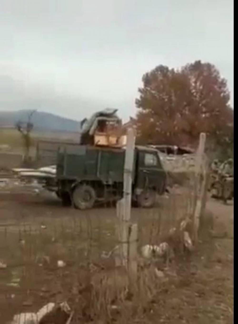 Շտապ․ Վազգենաշենում մարդիկ իրենց տները թողնում են ադրբեջանական զորքի անմիջական ներկայության և ծաղրանքի պայմաններում (տեսանյութ)