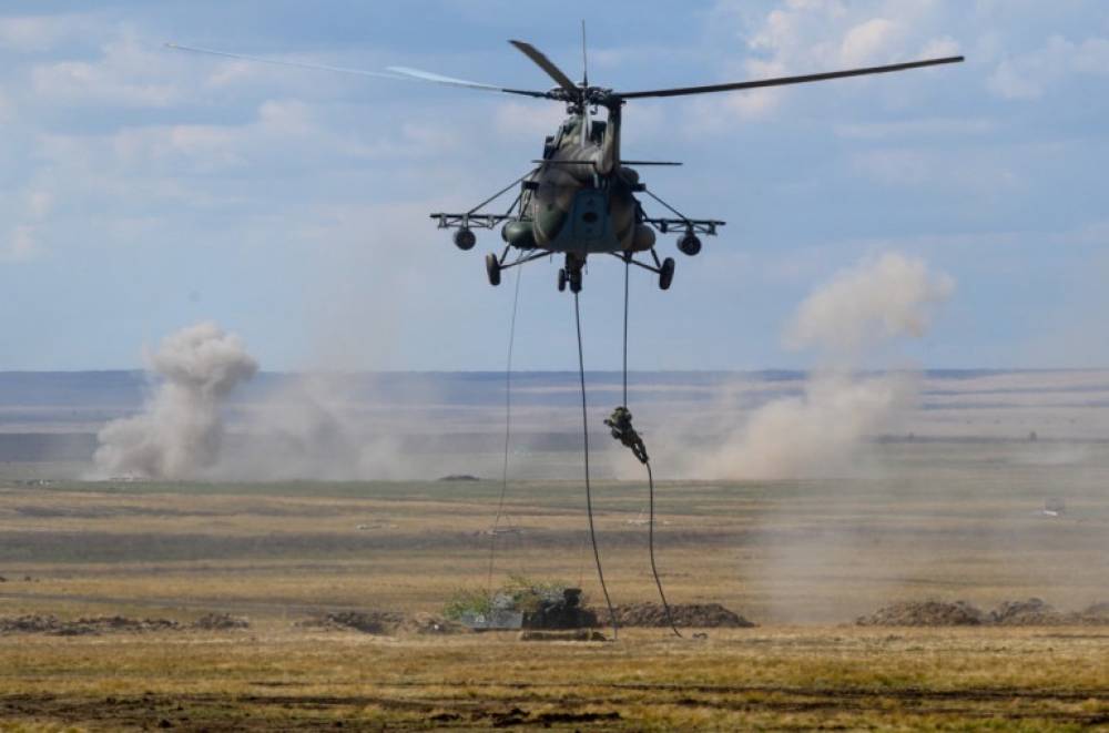 Ռուսական Մի-8 և Մի-24 ուղղաթիռները վերահսկողություն են սահմանելու ԼՂ-ի՝ կրակի դադարեցման շրջաններում. ՌԴ ՊՆ