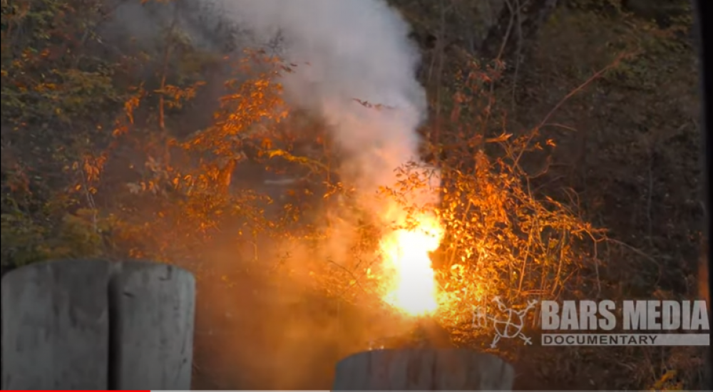 Ֆոսֆորային զենքերի կիրառումը հակառակորդի կողմից. Bars Media-ի տեսանյութն առաջնագծից