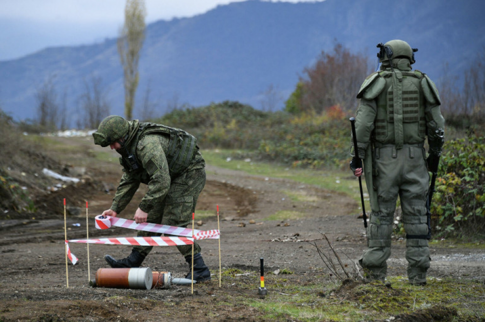 Ռուս խաղաղապահները Շուշի-Լիսագոր ավտոճանապարհի 3 կիլոմետրանոց հատվածի ականազերծման արդյունքում ավելի քան 100 պայթուցիկ են վնասազերծել (տեսանյութ)