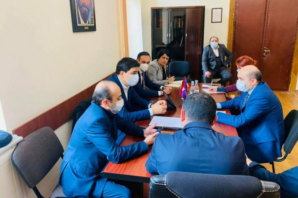 «Լուսավոր Հայաստան» խմբակցության պատգամավորները Մարդու իրավունքների եվրոպական դատարանում ՀՀ ներկայացուցչի հետ քննարկել են հայ ռազմագերիներին վերաբերող հարցեր