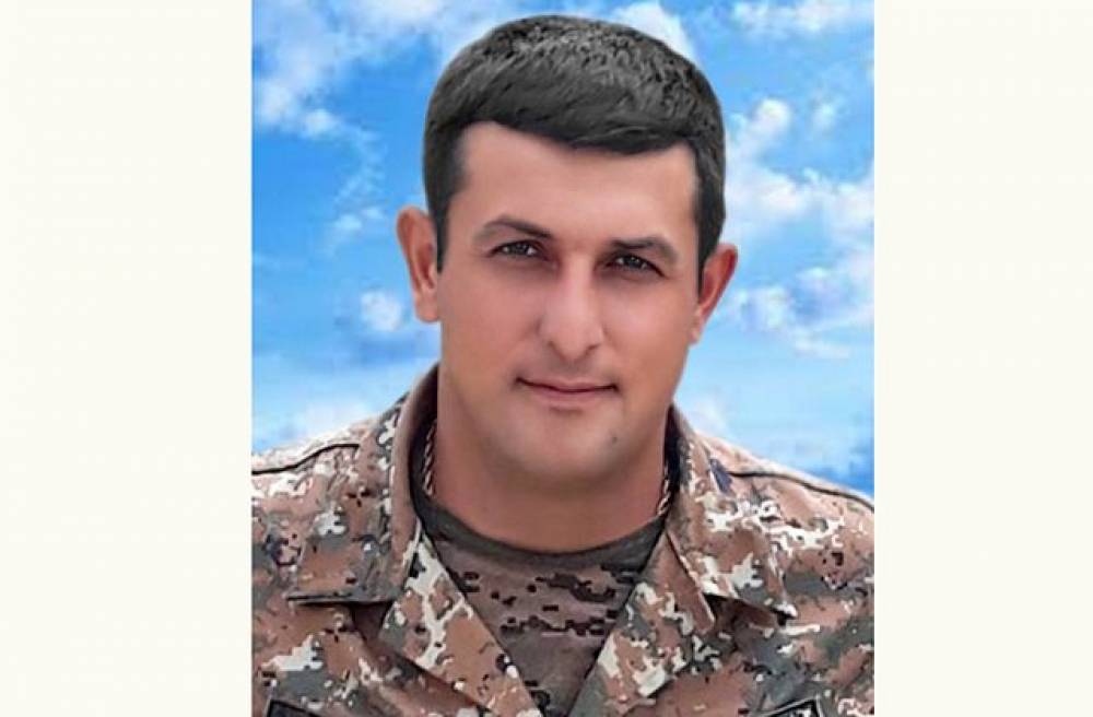 «Արձակուրդ էր եկել, երեխեքին կնքեց ու գնաց». Հովհաննեսը Շիրակի մարզի առաջին զոհերից էր