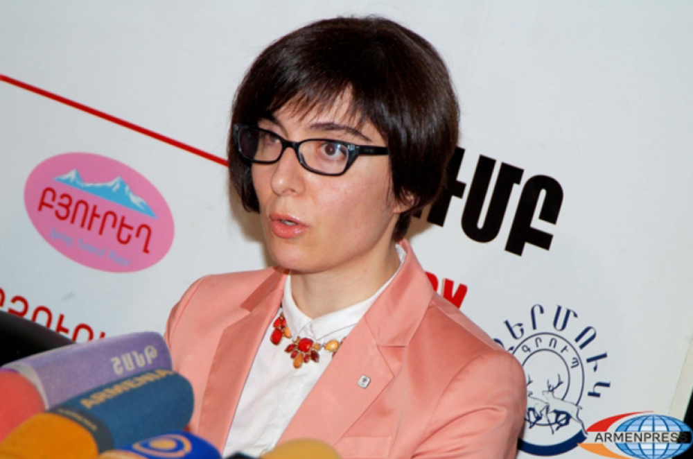 Չենք կարող տվյալներ տրամադրել գերեվարված անձանց քանակի վերաբերյալ. կողմերը չեն տրամադրել ամբողջական ցանկերը, որ հասկանանք՝ որքան անձինք են պահվում այս ու մյուս կողմում. Զառա Ամատունի