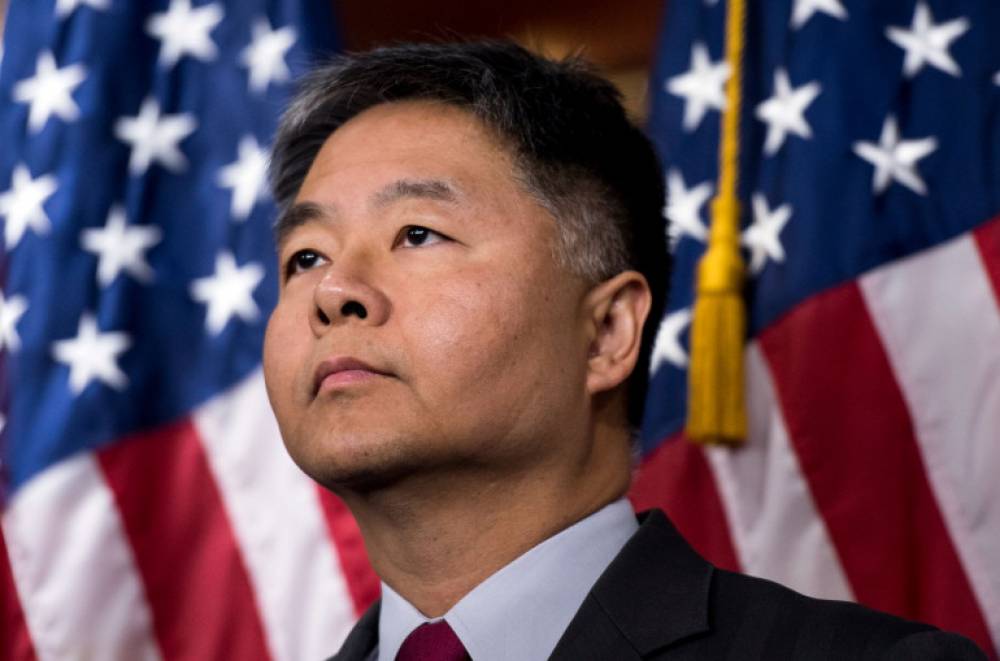 «Վստահ եմ, որ ինքնորոշումը մարդու հիմնարար իրավունքներից է և կարևոր ժողովրդավարական արժեք». թուրք-ադրբեջանական ագրեսիան դատապարտող կոնգրեսական բանաձևերի համահեղինակ