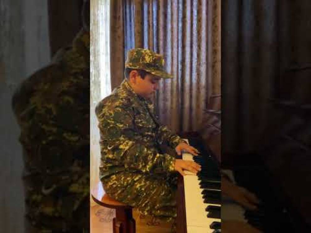 «Մի քիչ մեծանամ, ես էլ եմ գալու». փոքրիկ տղայի երգը՝ նվիրված զինվորներին