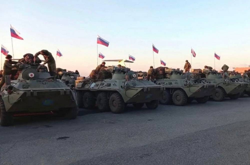 Արցախում ռուս խաղաղապահները ուղեկցել են ադրբեջանցի զինծառայողների մեքենաները (տեսանյութ)