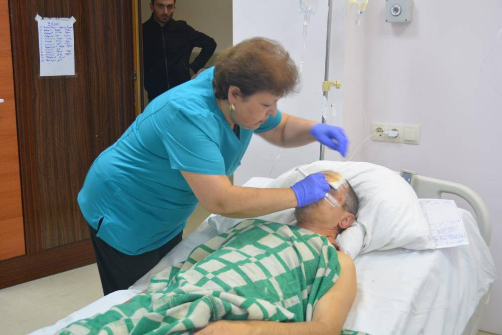 Ստեփանակերտի հրթիռակոծության արդյունքում վիրավորներից մեկը գտնվում է վիրահատարանում, մյուսը պատրաստվում է վիրահատության