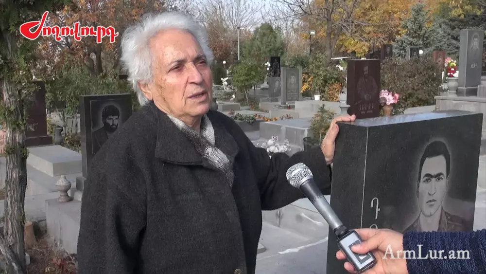 «Որդուս շիրիմին տղերքը ծնկի իջնում ու լացում էին, թե «Դուշմա՛ն, քո Շուշին էլ չկա». ՏԵՍԱՆՅՈՒԹ