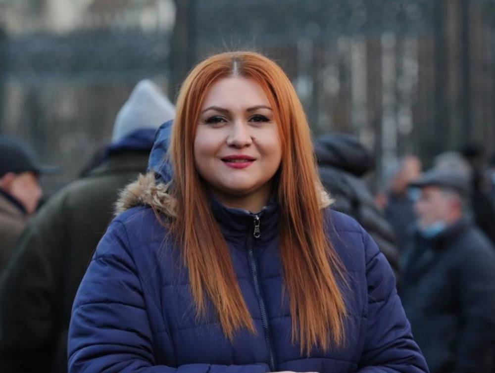 «Յան տվեք, լիքը գործ ունենք անելու, հո ձեր պես պարապ չենք». Էլիբեգովա