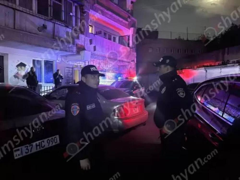 Ողբերգական դեպք՝ Երևանում. բնակարանում հայտնաբերվել է կնոջ մարմին. տեղում ամուսինը ոստիկաններին հայտնել է, որ ինքն է նրան կյանքից զրկել