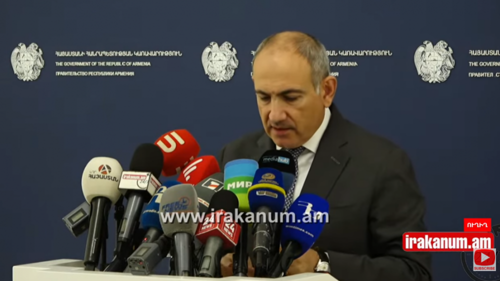 Փաշինյանն արդեն դեմ է հայհոյանքին. դրա համար աղոթում է կիրակիները