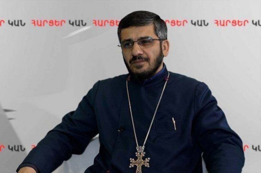 Հայր Ռուբենը վստահեցնում է՝ որևէ քահանայի կոչ չի արել ցույցի մասնակցել