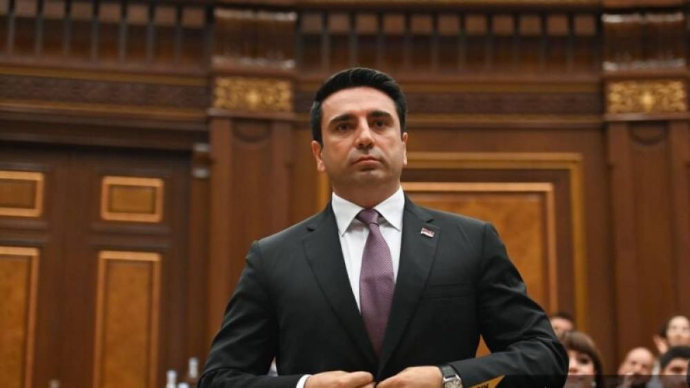 Ալեն Սիմոնյանը պարգևատրումների մասին կարգադրություն է արել