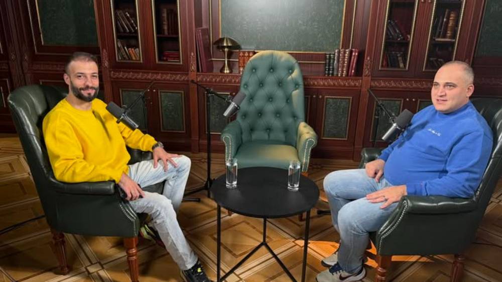 Դիմակավորված անձինք մտել են Նարեկ Սամսոնյանի ու Վազգեն Սաղաթելյանի տուն