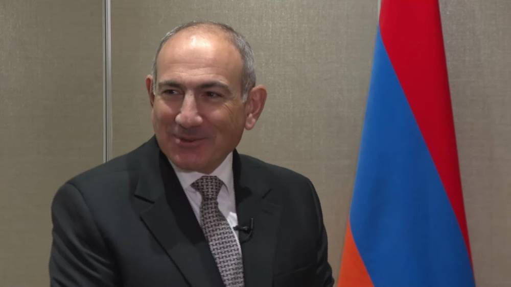 Մեկը մյուսին հարցնում է՝ «անունդ ի՞նչ է», ասում է՝ «Սպարտակ», «ինչի դու ո՞ր թիվն ես», հիմա էտ թվի հարց եք տալիս. հեղափոխություն անելու հարցը Փաշինյանին անեկդոտ հիշեցրեց