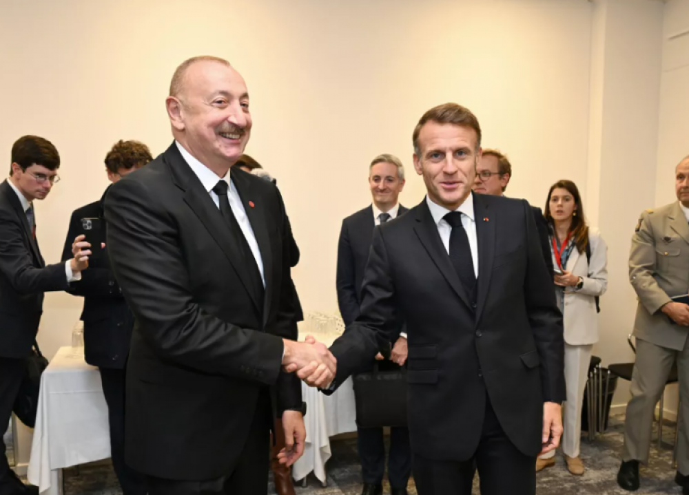 44-օրյայի ժամանակ Մակրոնը uպառնացել է, որ կճանաչի Լեռնային Ղարաբաղը․ Բայրամով