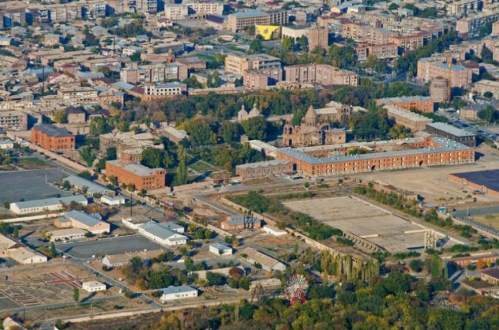 Ժողովուրդը կանգնած է ընտրության առջև՝ Եկեղեցի՞ն, թե՞ իշխանությունը. «Փաստ»