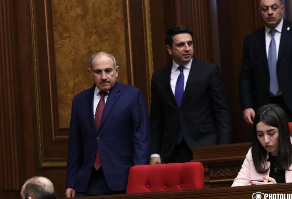 Այո՛, վարչապետը ջղայնանում էր, որ չենք կարողացել քվորում ապահովել, բայց կվերադառնա Ազգային ժողով. Ալեն Սիմոնյան