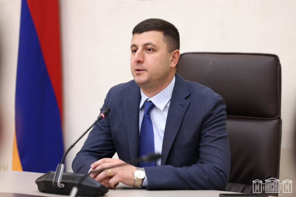 Մեր երկրում տեսակի պայքար է․ դա դրսևորվում է և´ քաղաքական դաշտում, և´ ԶՈւ-ում, և´ հոգևոր հարթությունում․ Աբրահամյան