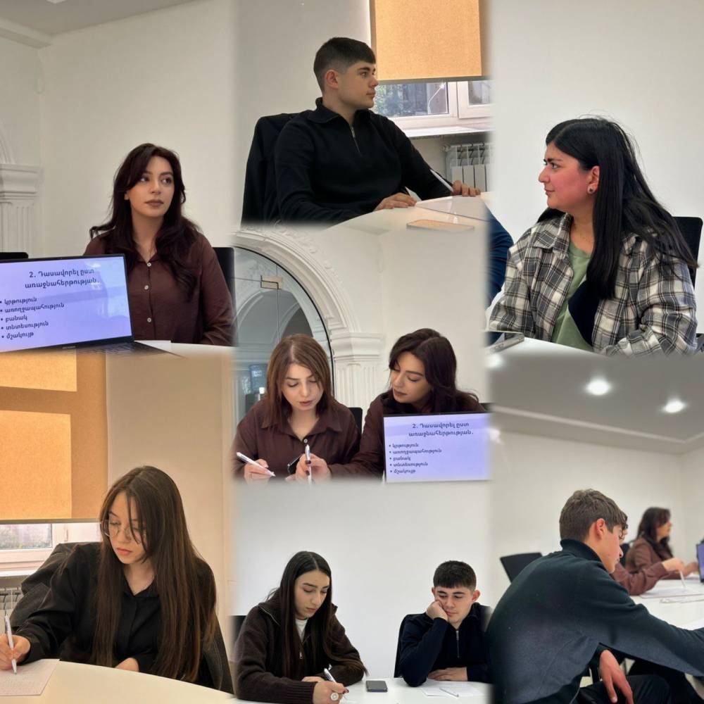 «Մեր ձևով» շարժման Վանաձոր համայնքի գրասենյակում կայացել է երիտասարդների հետ առաջին հանդիպում-քննարկումը