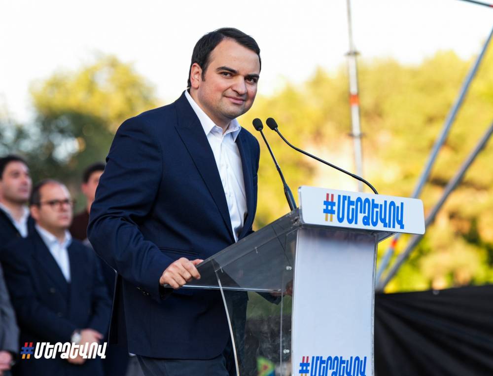 Կրթությամբ զբաղվող ՔՊ-ի օրոք Բրյուսովի համալսարանից ընդդիմադիր հայացքների համար 40 դասախոս է հեռացվել աշխատանքից. Նարեկ Կարապետյան