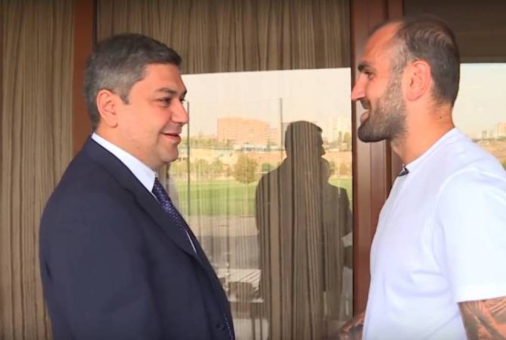 Յուրա Մովսիսյանը եւ Արթուր Վանեցյանը հանդիպել են