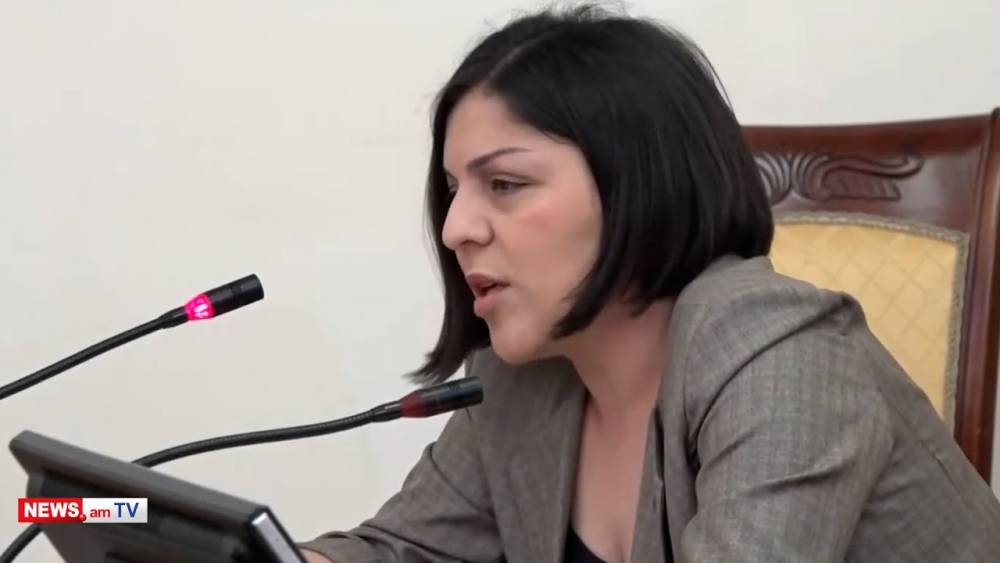 Ամեն օր ողբերգության միջով ենք անցնում, Սղնախի գերեզմանատան վրայով թշնամին ճանապարհ է սարքել