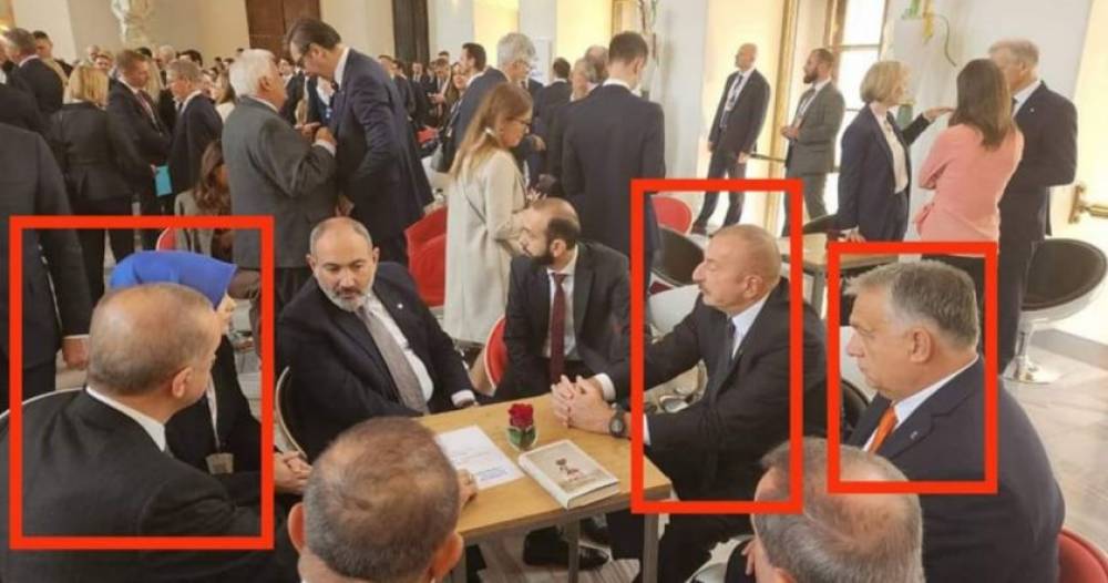 Մի նկարի պատմություն. հայ ժողովրդի բոլոր թշնամիները մի կադրում, մի սեղանի շուրջ