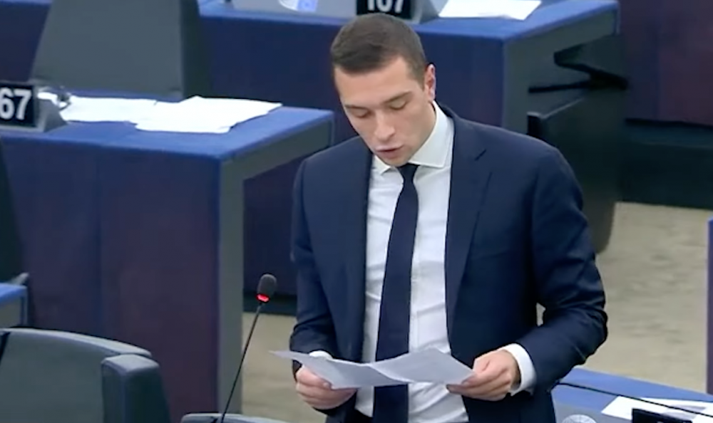 Ձեզ համար ո՞րն է կարևոր՝ ադրբեջանական գա՞զը, թե՞ հայկական արյունը. հարց՝ Բորելին.(տեսանյութ)