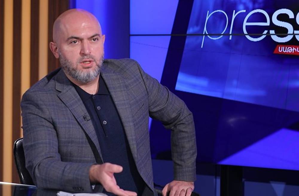 «Հանգիստ քնիր, Նիկոլ. Ալիևն ու Էրդողանը գնացել են Զեյնաբ տատու մոտ վախ բռնելու». Արմեն Աշոտյան