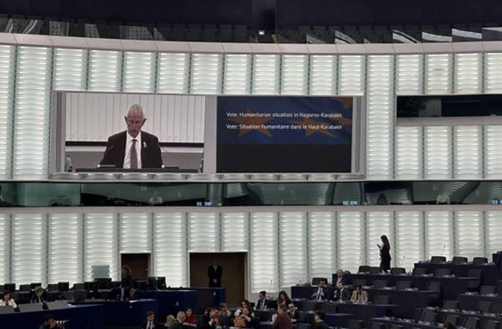 Առկա են էթնիկ զտումների հիմնավոր կասկածներ. ԵԽԽՎ-ն ընդունել է ԼՂ-ում հումանիտար իրավիճակի վերաբերյալ բանաձևը