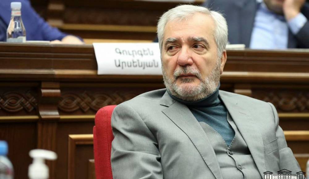 Մեր վարչապետներից մեկը 630 զենքի թույլտվություն է տվել անհասկանալի մարդկանց. Քոչարյան