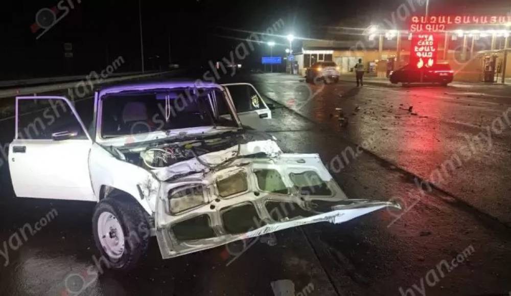 Ավտովթար՝ Արագածոտնի մարզում. բախվել են «Nissan Rogue»-ն ու «ՎԱԶ 2107»-ը. կա 4 վիրավոր