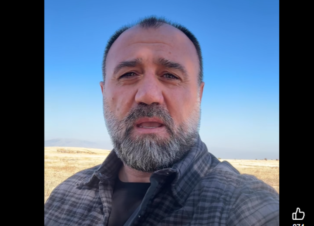 Երգե, պարե, ուրախացի, բայց հոգուդ մեջ մի մոռացի, զոհված ունիս ու բանտարկված. Ռուբեն Մխիթարյանի շնորհավորանքը՝ Գյումրուն