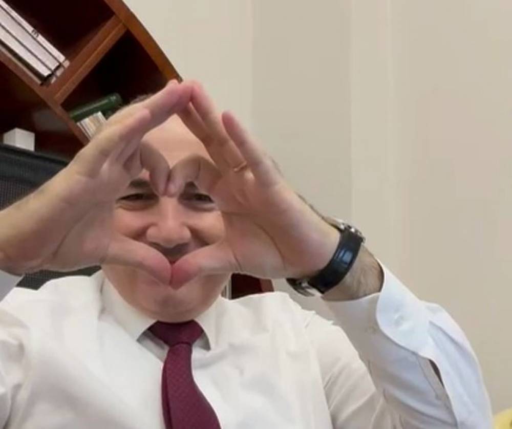 Փաշինյանը ՀՀ նախկին ղեկավարներին մեղադրում է օտար երկրների շահերին ծառայելու մեջ (Տեսանյութ)