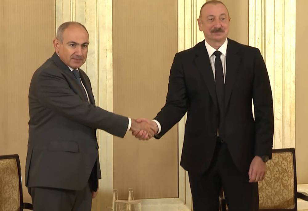 Ասում է՝ չէ՛, չէ՛, աղա ջան, չեմ ջղայնանում, որ հանկարծ Ալիևը չմտածի, թե Փաշինյանը կարող է Ալիևին ասի՝ դե լավ, հերիք եղավ. Արթուր Խաչատրյան