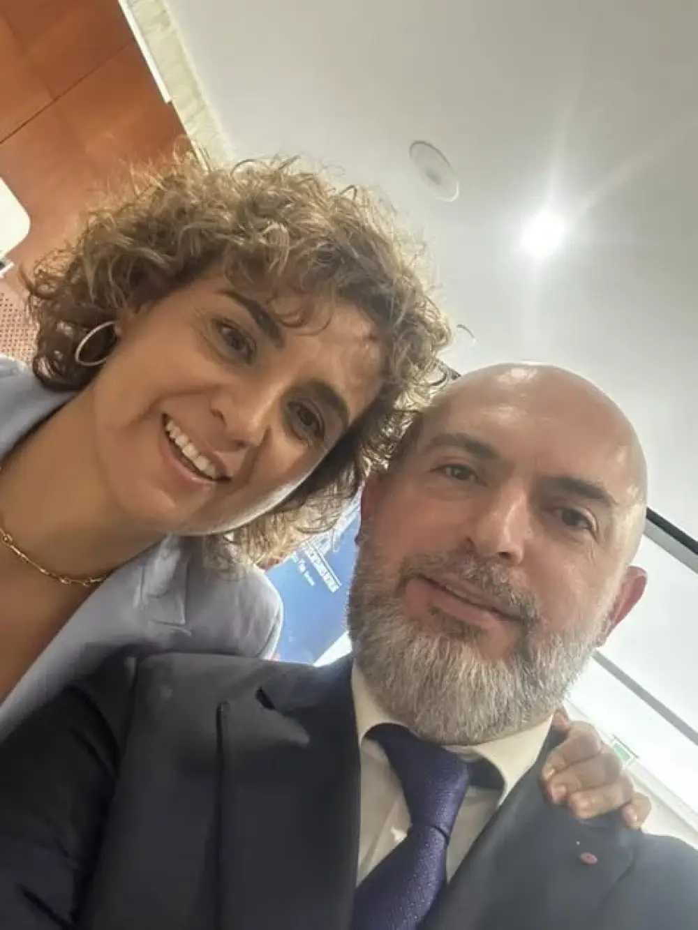 ԵԺԿ նոր Գլխավոր քարտուղարի հետ, ում ջանքերի շնորհիվ նաև հնարավոր դարձավ 3 տարի անց ճեղքել քաղաքական սահմանափակումները. Արմեն Աշոտյան (լուսանկար)