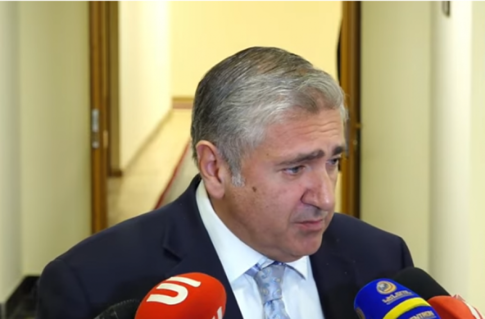 Փաշինյանը հոգեբանական «տրյուկ» է կիրառում՝ ասելով՝ «եթե ինձ դեմ եք, ուրեմն դեմ եք խաղաղությանն ու ժողովրդին». Խաչատրյան