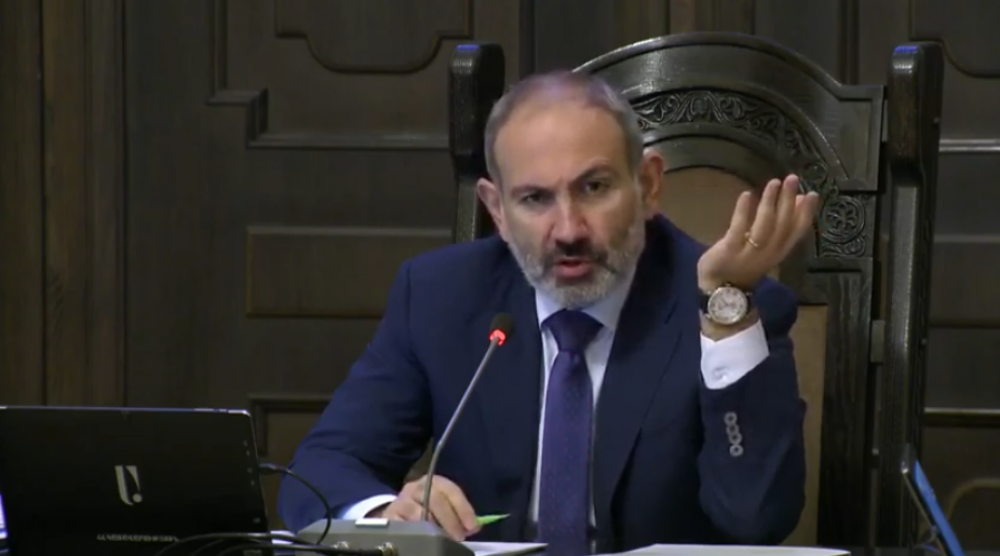 Հիմա․ Հրատապ․ Հոգևորականների կալանք, լարված մթնոլորտ․ Փաշինյանը կառավարության նիստ է վարում