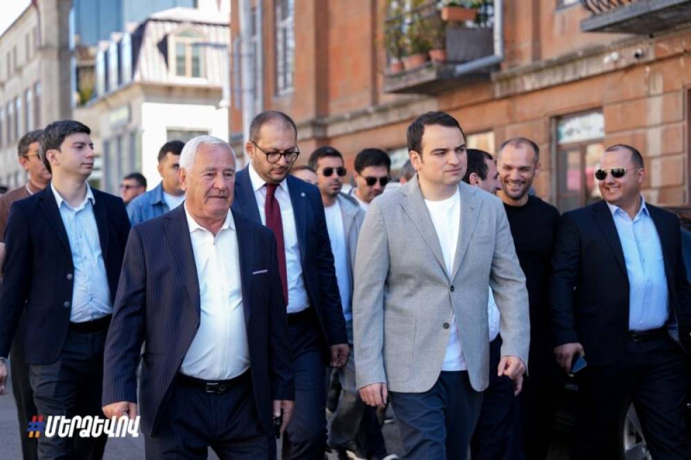 Քաղաքի տոնին շարժման գրասենյակի բացումը նշանավորում է Գյումրի քաղաքի զարթոնքի սկիզբը․ «Մեր ձևով»