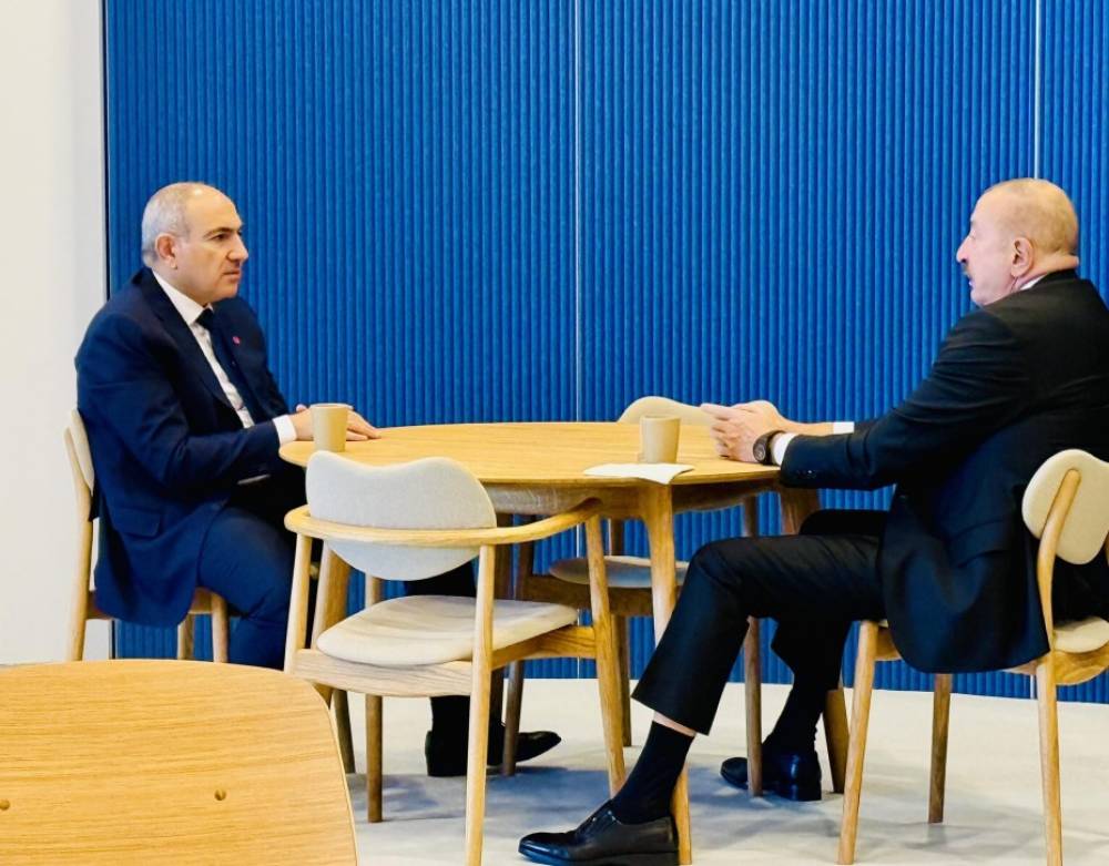 Կարևորել են վստահություն ձևավորող միջոցառումների հետագա իրականացման անհրաժեշտությունը. մանրամասներ՝ Փաշինյան-Ալիև հանդիպումից