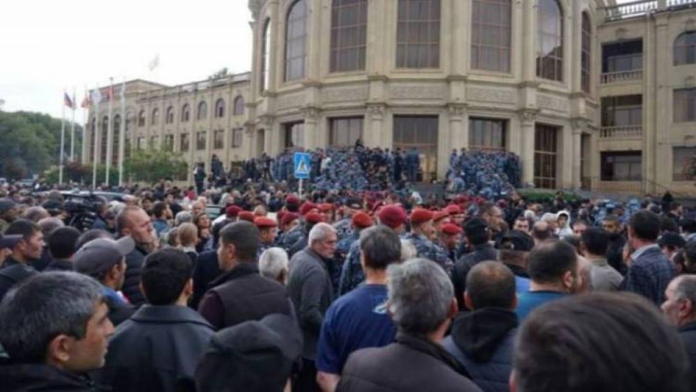 Կալանքի տակ են 1 անչափահաս եւ 1 զոքանչ․«Հրապարակ»