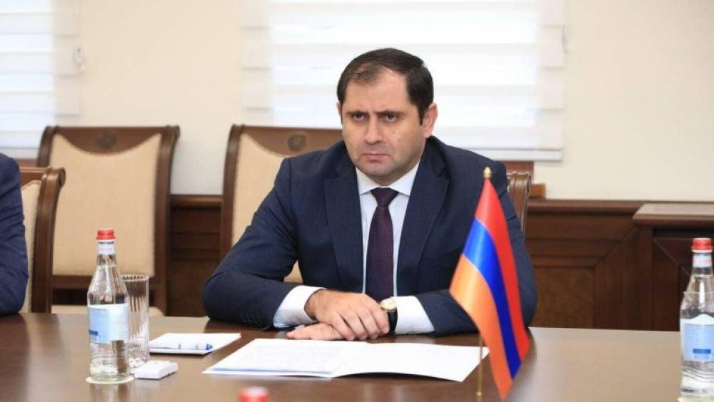 Հայաստանը բացառապես նոր սերնդի զենքեր է ձեռք բերում․ Սուրեն Պապիկյան
