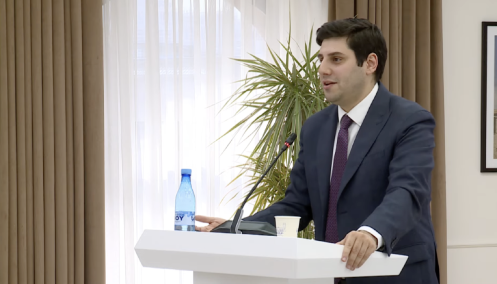 Հաշմանդամություն ունեցող երեխայի մեկ ուղեկցողը հանրային տրանսպորտից անվճար օգտվելու հնարավորություն կունենա. փոխքաղաքապետ