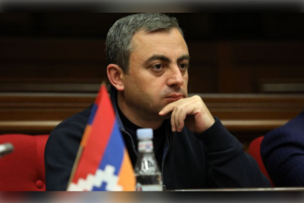 Խաղաղության ձգտելու մասին Ադրբեջանի հայտարարությունները կեղծ են․ Սաղաթելյան