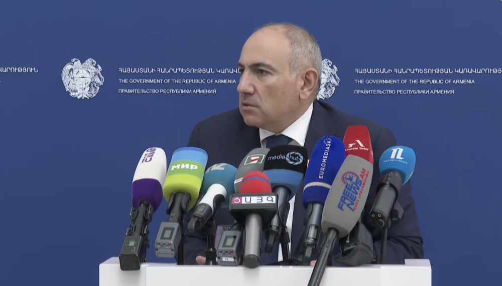 Արծվաշեն գյուղն, օրինակ, կարող է տեղաշարժվել. մի քիչ աջ, մի քիչ ձախ տարվի. Փաշինյան