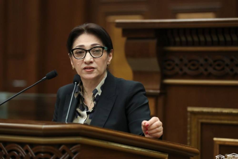 Պատրաստ եմ նաև անձամբ և մենակ մեկնել Բաքու. Լիլիթ Գալստյանը դիմել է ԵԱՀԿ ԽՎ-ին՝ հայ գերիներին այցելելու առաջարկով