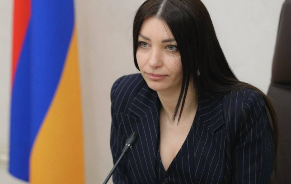 «Ցայտոտն»՝ «ցայտնոտ»-ի փոխարեն. ՔՊ-ական պատգամավորի լեզվական «վրիպակ»-ը՝ ԱԺ-ում (տեսանյութ)