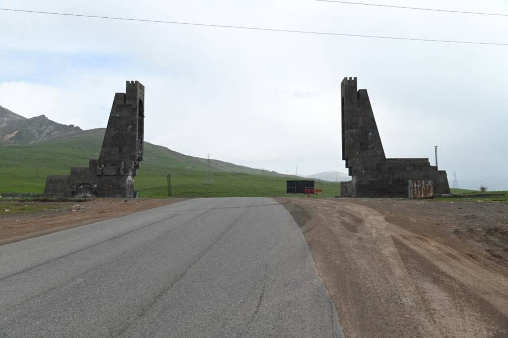 Ադրբեջանցու հարձակումից տուժել են նաև սյունեցի կնոջ երեխաները․ մեկի դաստակն է կոտրվել, մյուսի մոտ փափուկ հյուսվածքների սալջարդ է